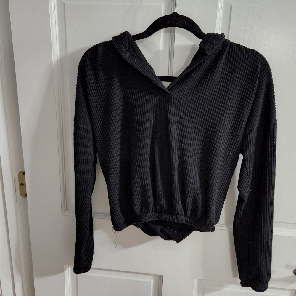 cropped hoody